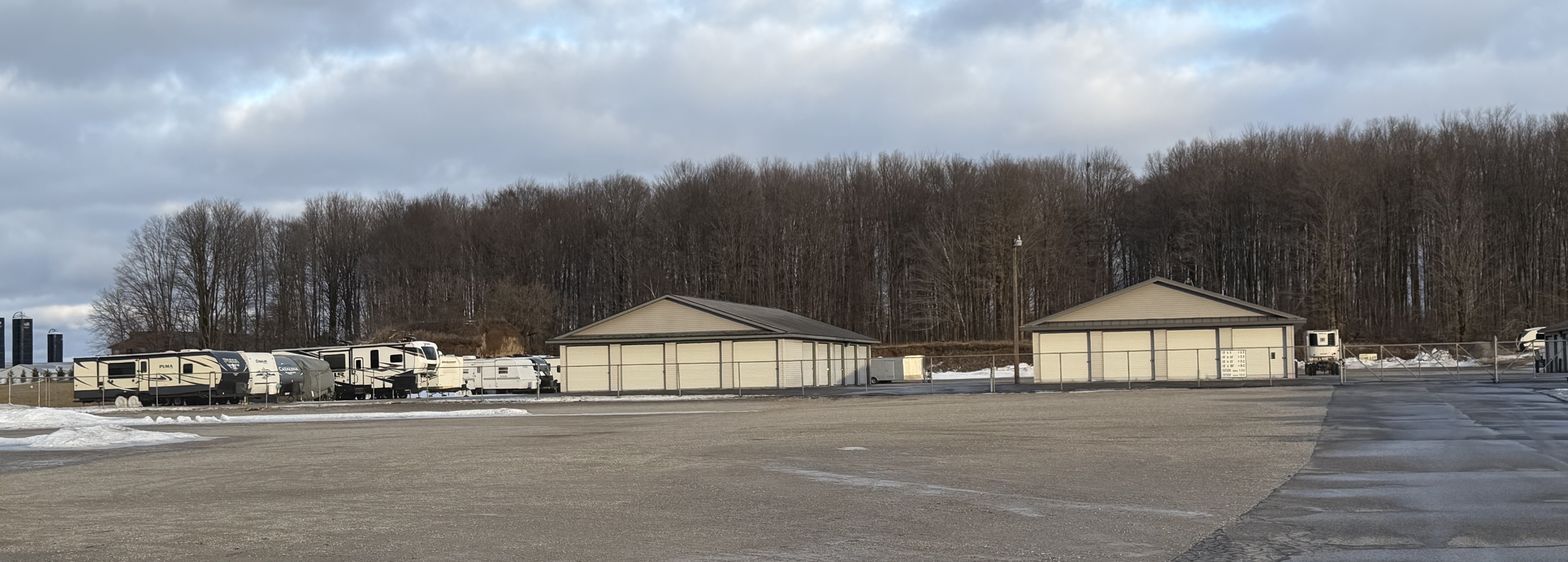 M33 Street Storage Units in West Branch, MI